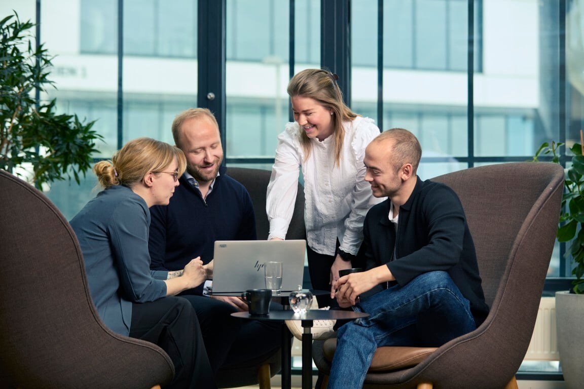 ISS feb241994 (Medium)